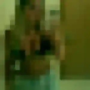 Zephyrine, 25 ans, en ligne à Cugnaux pour une rencontre coquine