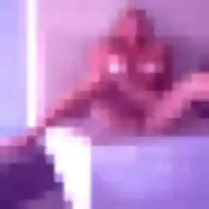 Tania, 27 ans, cherche un rencontre coquine à Juvignac