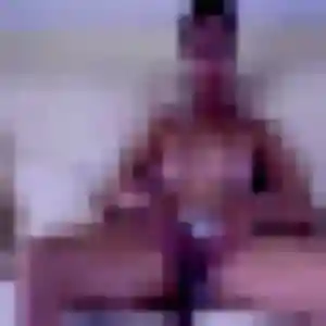 Candice, femme de 30 ans propose rencontre coquine à Merville